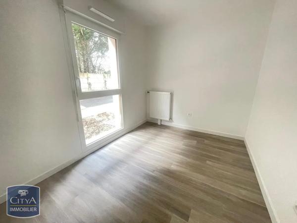 Appartement à louer 3 pièces 59.75m² Le Mée-sur-Seine (77350)