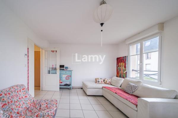 T2 + parking - villas bel-air