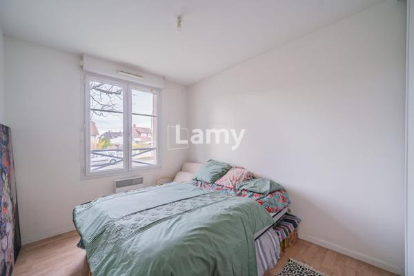 T2 + parking - villas bel-air