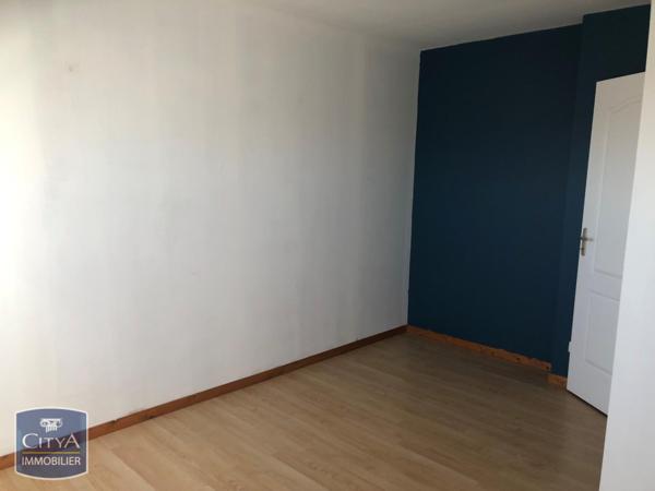 Appartement à louer 4 pièces 84.17m²