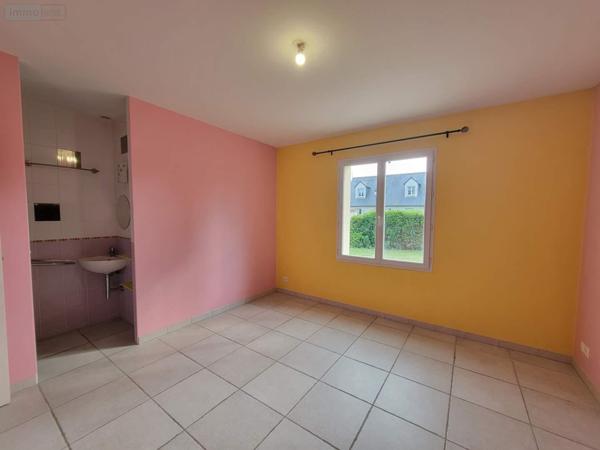 Maison à vendre à Saint-Cyr-sur-Loire dans l'Indre-et-Loire (37540), ref : 042/1164