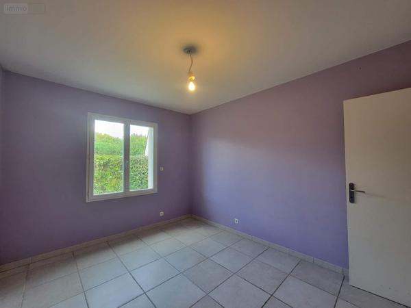 Maison à vendre à Saint-Cyr-sur-Loire dans l'Indre-et-Loire (37540), ref : 042/1164