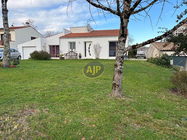 Vente maison Tonnay Charente : 279 708 € - AJP Immobilier Rochefort
