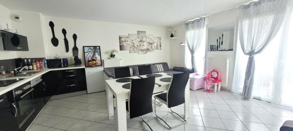 Woippy (57140) Appartement F2 à WOIPPY avec terrasse, jardin et place de parking