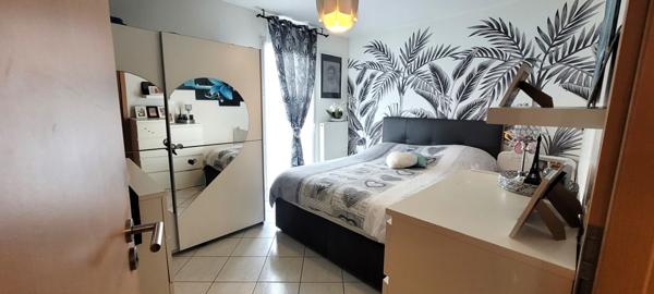 Woippy (57140) Appartement F2 à WOIPPY avec terrasse, jardin et place de parking