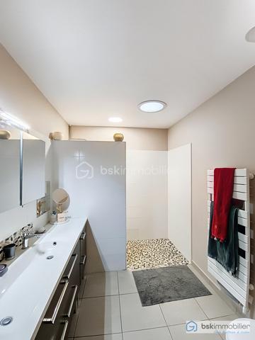 Maison traditionnelle de 145 m²