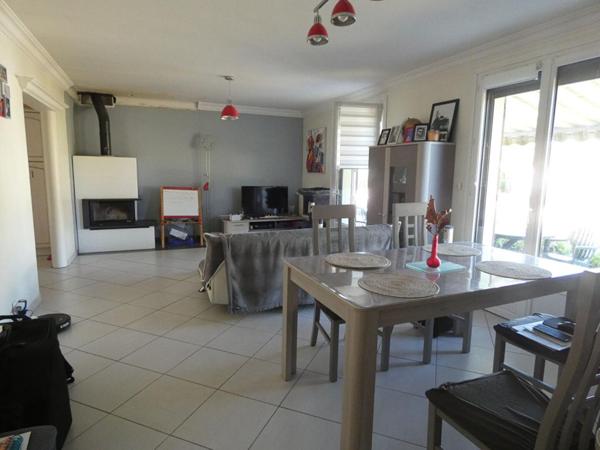 Maison  6 pièce(s) 122 m2