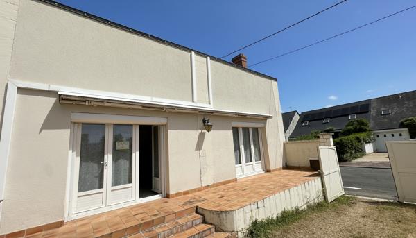 Maison familiale à réhabiliter à Bagneux ,Jardin et grand garage Saumur