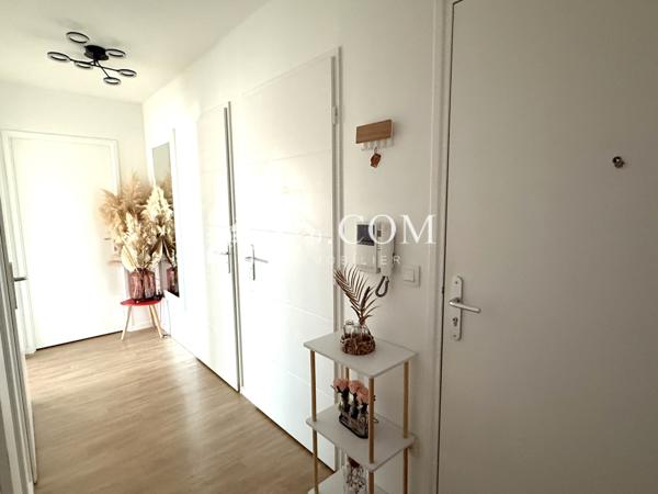 Appartement 3 pièce(s) 2 chambre(s) 68 m²