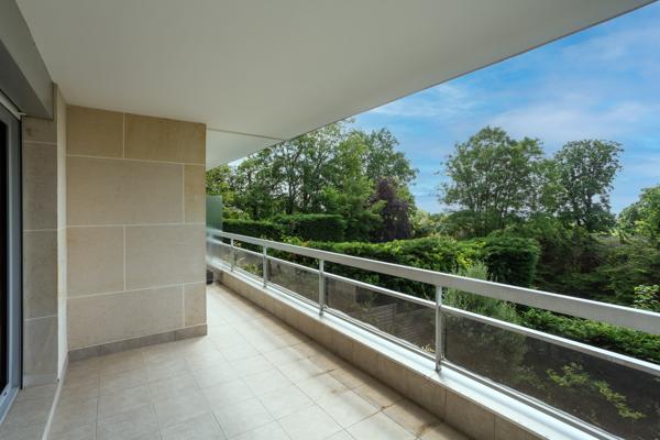 Appartement
         3 pièces
        - 68 m² Exclusivité 275 000 € *