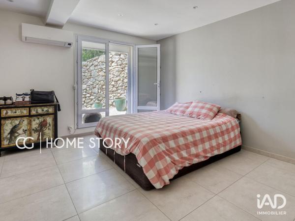 Maison à vendre 4 pièces 190 m² Sanary-sur-Mer