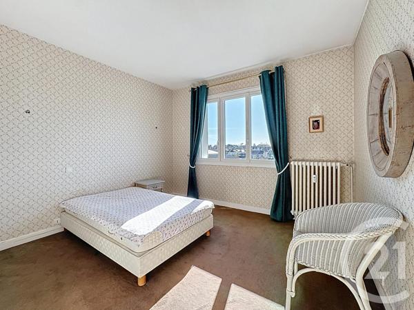 Appartement F4 à vendre  4 pièces - 76,80 m2 COMPIEGNE - 60