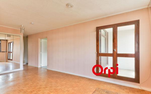 Appartement à vendre    4 pièces • 83,45 m2 Lyon 3