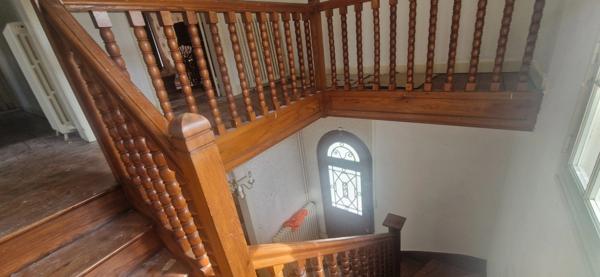 Maison à vendre 8 pièces LOSSE (40)