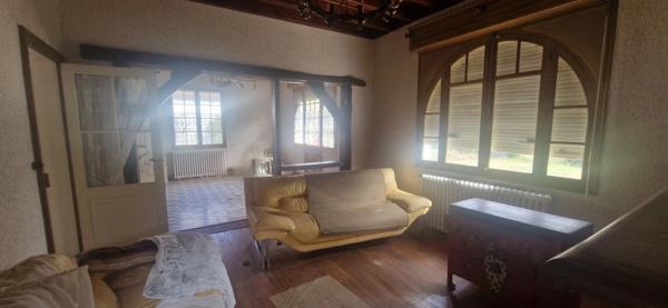 Maison à vendre 8 pièces LOSSE (40)