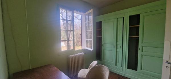 Maison à vendre 8 pièces LOSSE (40)