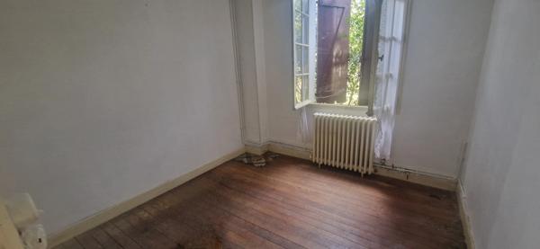 Maison à vendre 8 pièces LOSSE (40)
