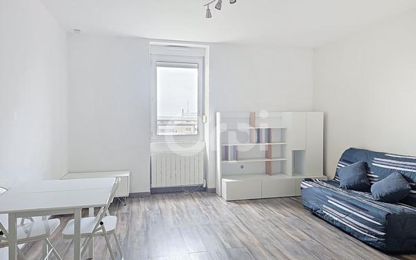 Appartement à vendre    1 pièce • 24,95 m2 Brest