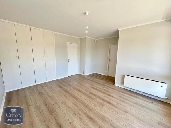 Appartement à louer 2 pièces 44.39m² Le Mans (72100)