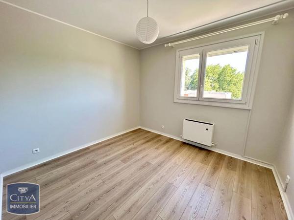 Appartement à louer 2 pièces 44.39m² Le Mans (72100)