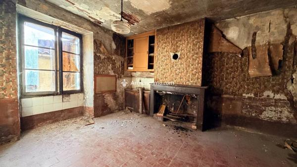 Vente Immeuble 5 pièces 83 m2 à Millau