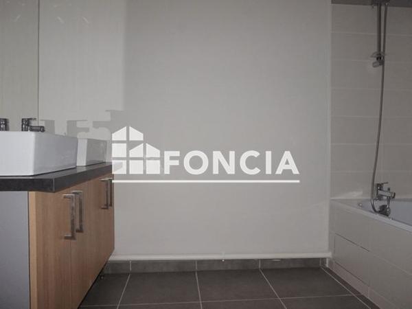 Location Appartement 3 pièces 60.15 m² - 198 RUE EDMOND ROSTAND , 159 CHEMIN DE LANUSSE Toulouse 31200