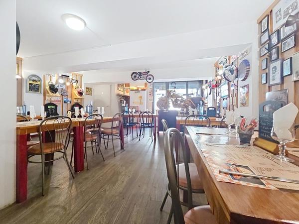 Murs et Fonds de commerce, restaurant  110 m²