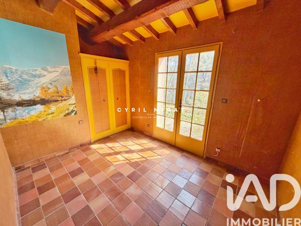 Maison à vendre 6 pièces 140 m² Sanary-sur-Mer