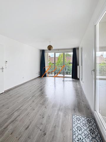 Appartement T3 de 64 m² avec superbe loggia, dans un cadre verdoyant et paisible
