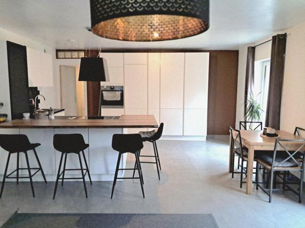 Plain pied récent avec garage et terrasse !