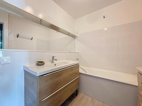 Superbe 5P dans la résidence Mermoz à Chantilly