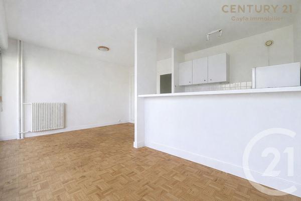Appartement Studio à vendre  1 pièce - 28,04 m2 PUTEAUX - 92