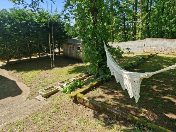 Villa Alba : lumière, calme et nature aux portes de la ville