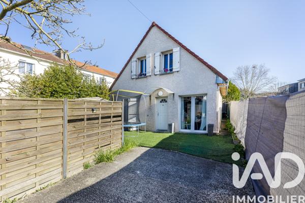 Maison à vendre 6 pièces 102,57 m² Taverny