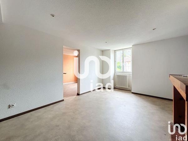 Appartement 4 pièces de 88 m² à Hauts de Bienne (39400)