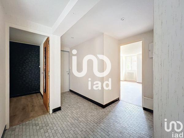 Appartement 4 pièces de 88 m² à Hauts de Bienne (39400)