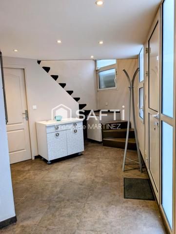 Idéalement situé dans le quartier montant de la Confluence !