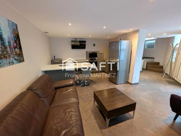 Idéalement situé dans le quartier montant de la Confluence !