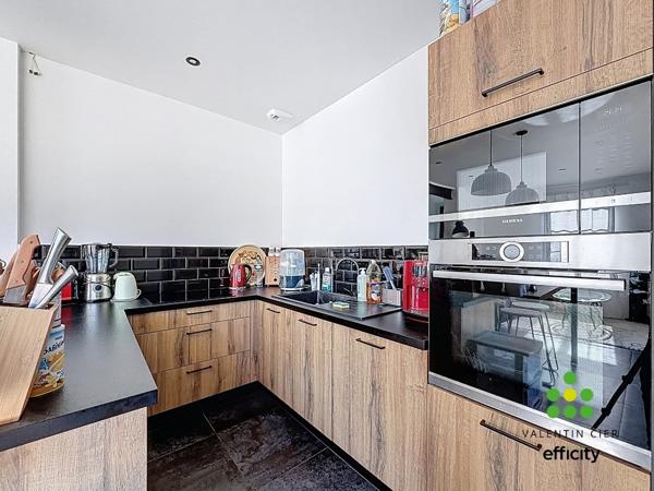 Maison 5 pièces - 110 m² Exclusivité efficity