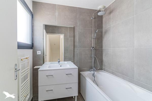 Maison à vendre 396 112 € Eysines 5 p 97 m² DPE B
