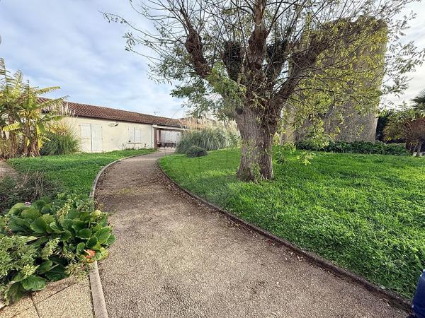 Immeuble à vendre - Arvert, Charente-Maritime - 17