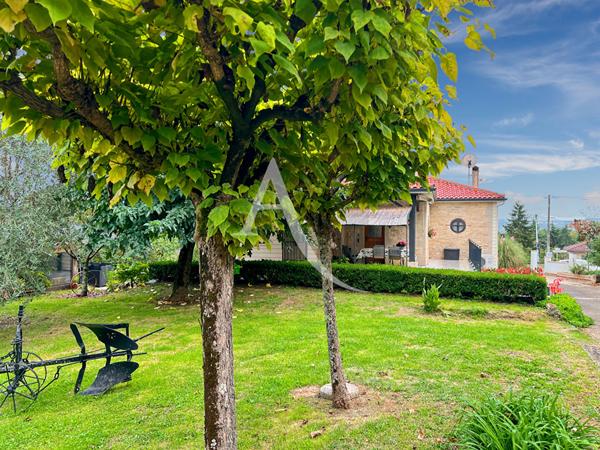 Maison rénovée avec 4 chambres et terrain clos ? Monsempron-Libos