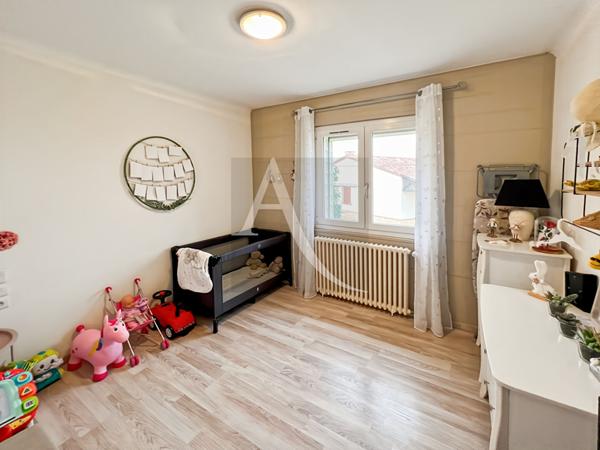 Maison rénovée avec 4 chambres et terrain clos ? Monsempron-Libos