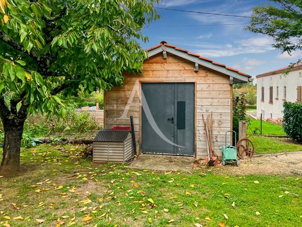 Maison rénovée avec 4 chambres et terrain clos ? Monsempron-Libos