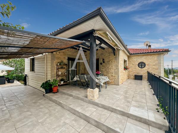 Maison rénovée avec 4 chambres et terrain clos ? Monsempron-Libos