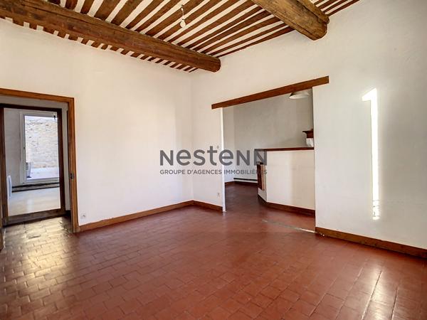 Appartement Centre ville d'Orange 5 pièce(s) 97 m2 vendu loué