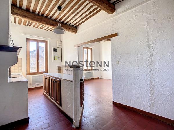 Appartement Centre ville d'Orange 5 pièce(s) 97 m2 vendu loué