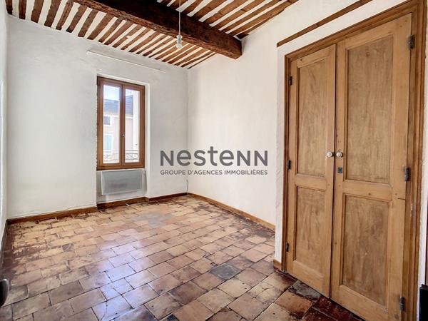 Appartement Centre ville d'Orange 5 pièce(s) 97 m2 vendu loué