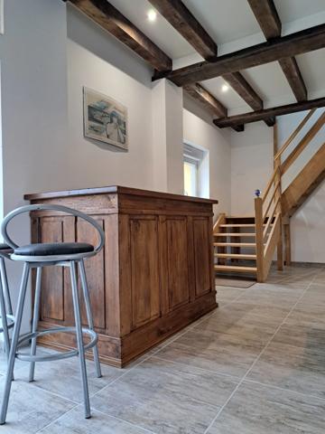 Magnifique longère nord Sarthe, piece de vie 70m2, sans aucun vis-à-vis. Aucun Travaux à prévoir.