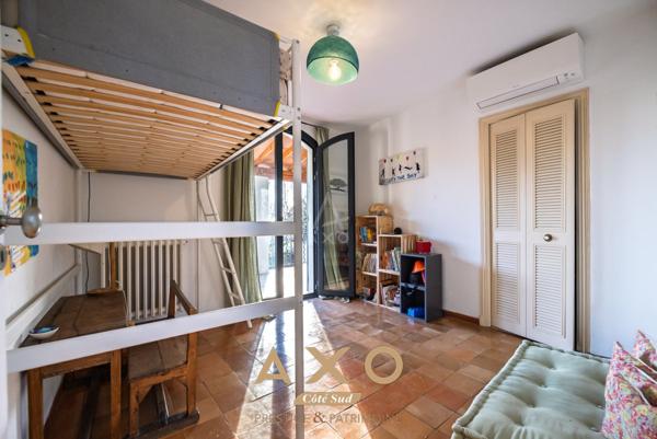 AIX EN PROVENCE - MAISON - T7 - 280M² - DEPENDANCE - GARAGE -PISCINE - 1 790 000€